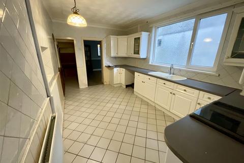 3 bedroom terraced house for sale, Ropewalk Road, Llanelli