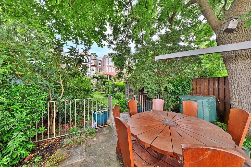 Summer Terrace