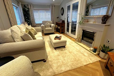 undefined, West Common, Langley