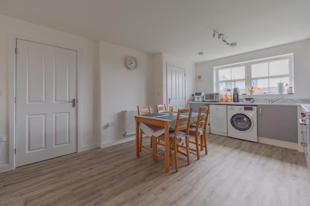 Ewemove Taunton Boles Road (6)