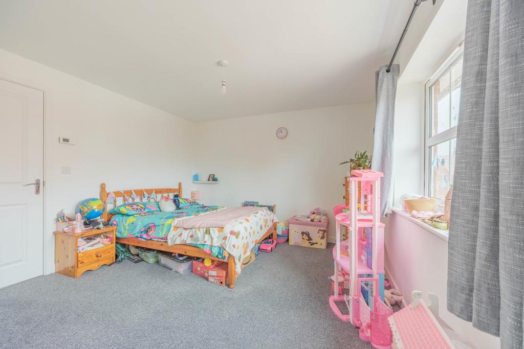 Ewemove Taunton Boles Road (9)