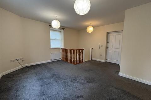 2 bedroom flat to rent, Gibbon Street, Bishop Auckland