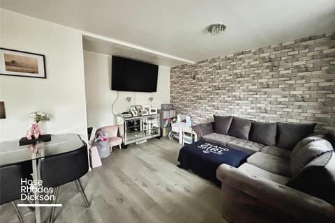3 bedroom house for sale, Woods Drive, Apse Heath, Sandown