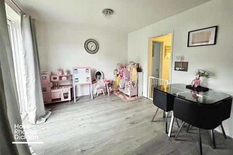 3 bedroom house for sale, Woods Drive, Apse Heath, Sandown