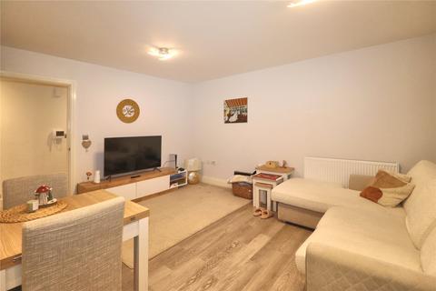 undefined, Kingsway, Surrey GU21
