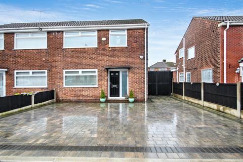 3 bedroom semi-detached house to rent - Maple Avenue, Hindley Green, WN2