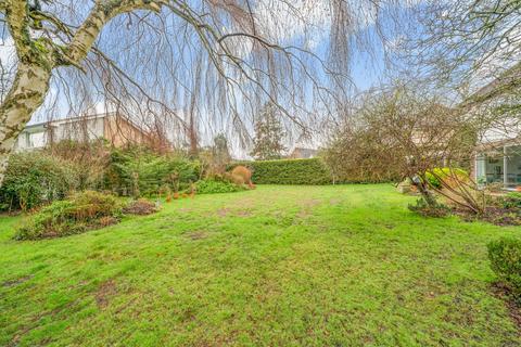 4 bedroom detached house for sale, East Horsley, Leatherhead
