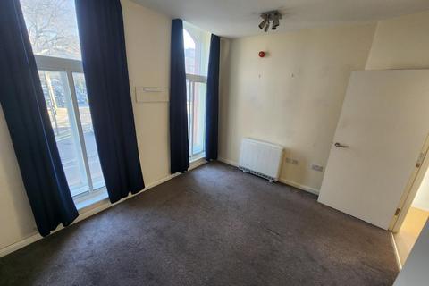 1 bedroom flat to rent, Goldhawk Road, London W12