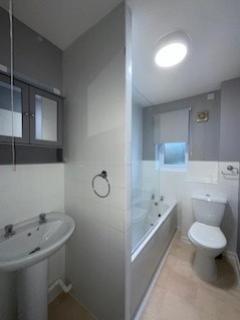 2 bedroom terraced house to rent, 47 Lambourn Drive, Racecourse Lane SY3 5HE