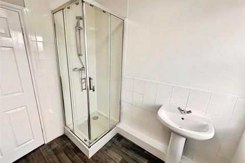 3 bedroom terraced house to rent, Craven Street, Burton upon Trent, DE13