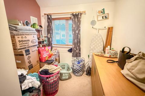 3 bedroom semi-detached house for sale, Holmside Rise, Watford, WD19