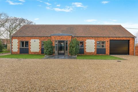 2 bedroom bungalow for sale, Barley Courtyard, Eastgate, Holme Next the Sea, Hunstanton, PE36