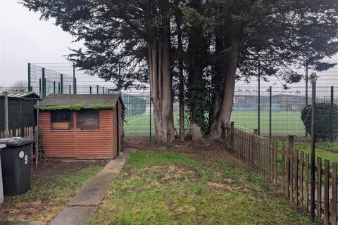 2 bedroom apartment for sale, Lilac Close, Newark