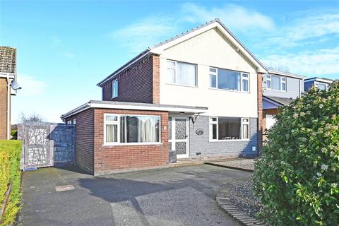 Pentrosfa Crescent, Llandrindod Wells, Powys, LD1