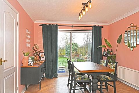 4 bedroom detached house for sale, Pentrosfa Crescent, Llandrindod Wells, Powys, LD1