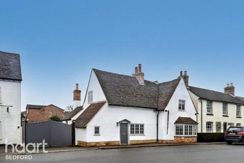 4 bedroom detached house for sale, High Street, Bedford