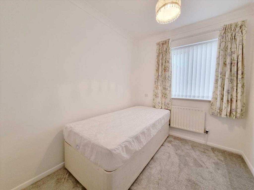 Bedroom 3: