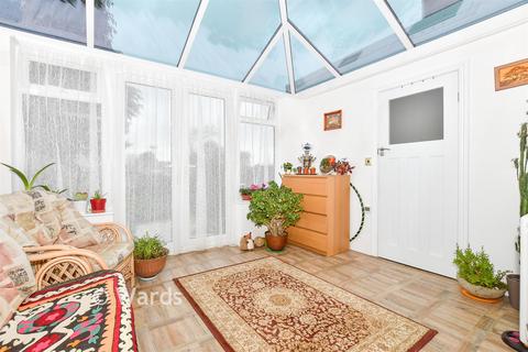 3 bedroom semi-detached house for sale, Postley Road, Maidstone, Kent