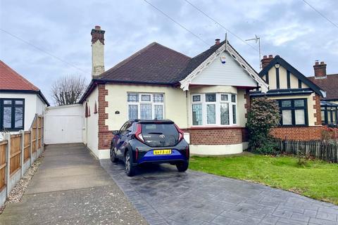 2 bedroom bungalow for sale, Blenheim Chase, Leigh-on-Sea, Essex, SS9