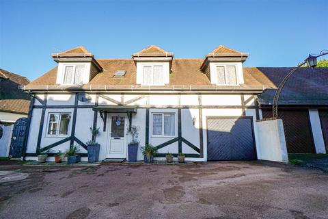 3 bedroom detached house for sale, Sandrock Hall, Hastings