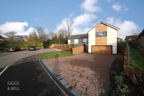 undefined, Wendover Way, Luton, Bedfordshire, LU2 7LS