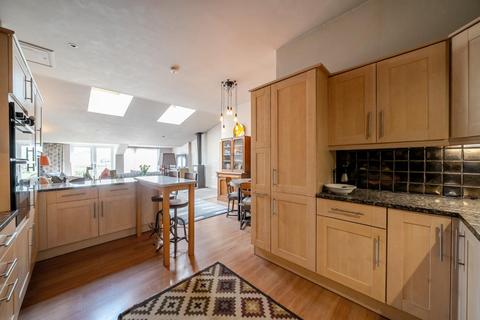 undefined, Old London Road, Stutton