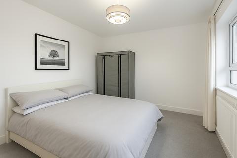2 bedroom flat for sale, Cassidy Road, Fulham, London, SW6