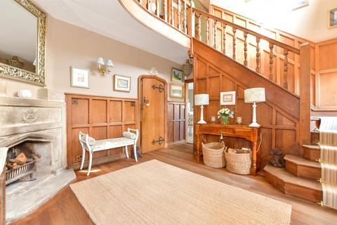 6 bedroom detached house to rent, Fitzroy Avenue, Broadstairs CT10
