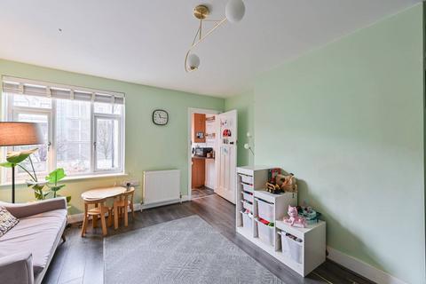 3 bedroom maisonette for sale, Dorset Road, Mitcham, CR4