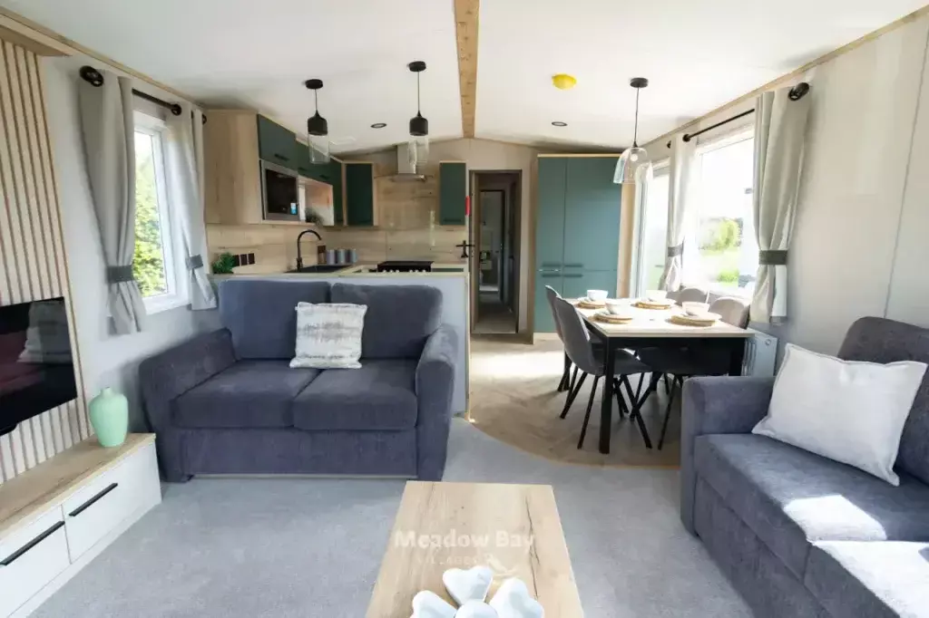 923a4642 Enhanced Nr.jpg