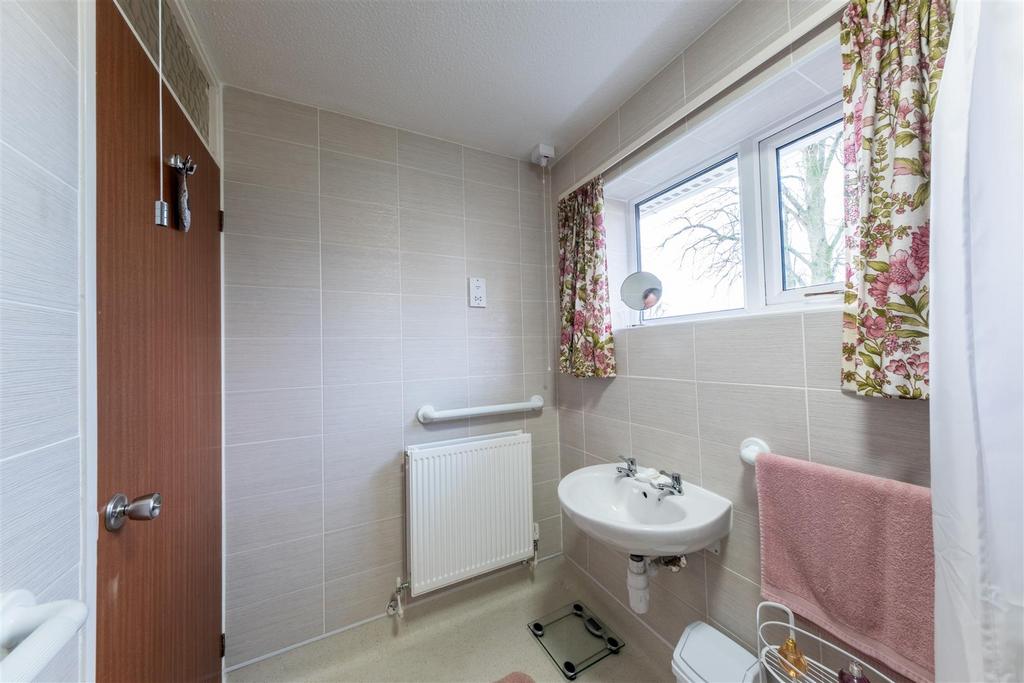 7 Woodlands Way-023.jpg