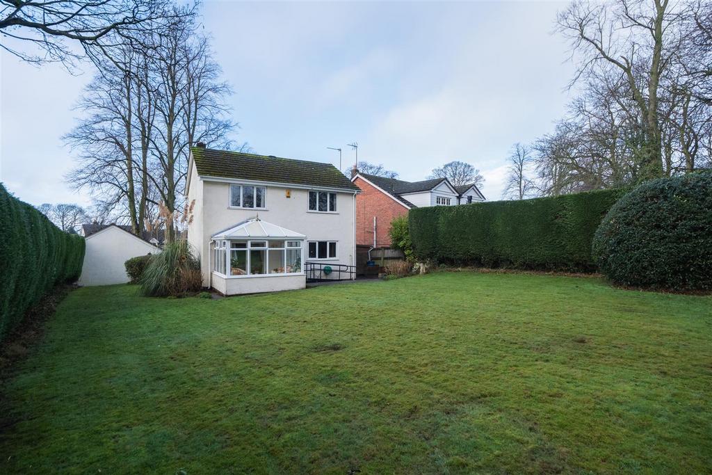 7 Woodlands Way-031.jpg