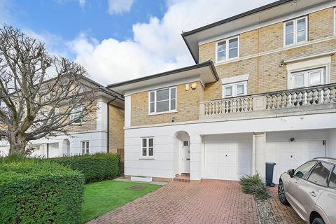 undefined, Crofton Avenue, Grove Park, London, W4