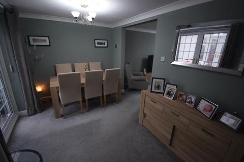 3 bedroom detached house to rent, Westcott Drive, Bishop Auckland, Co. Durham DL14 8SG