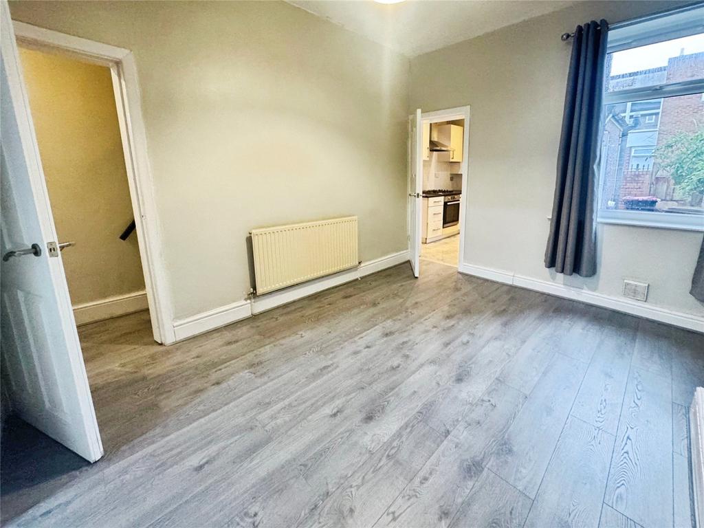 Picture No. 04
