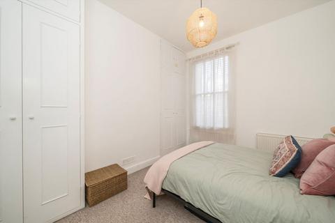2 bedroom flat for sale, Ashmore Road, London W9