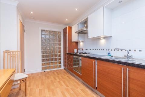 3 bedroom flat to rent, Howden Hall Road, Liberton, Edinburgh, EH16