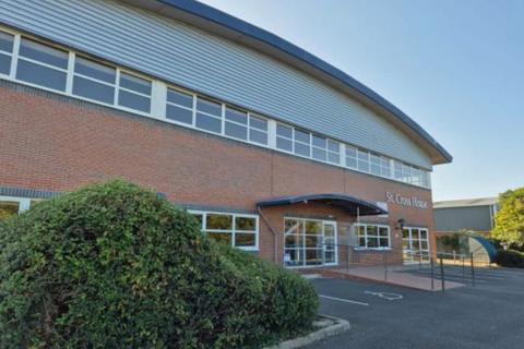 Warehouse to rent, Monks Brk Newport PO30 5XW