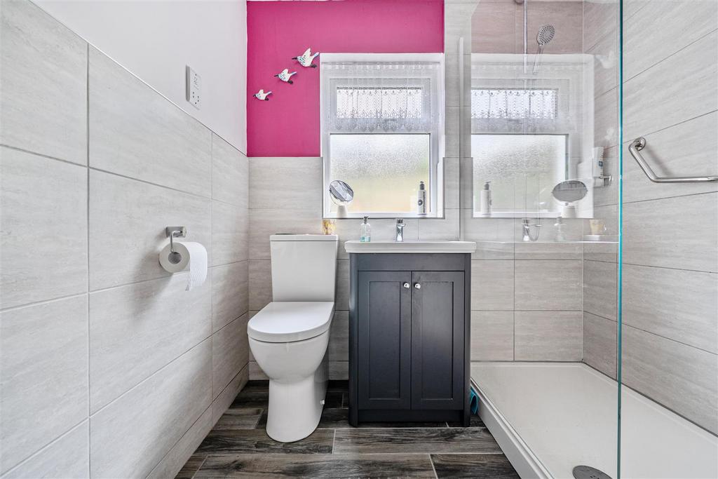 Family bathroom