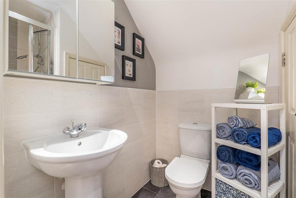 Master Bedroom Ensuite