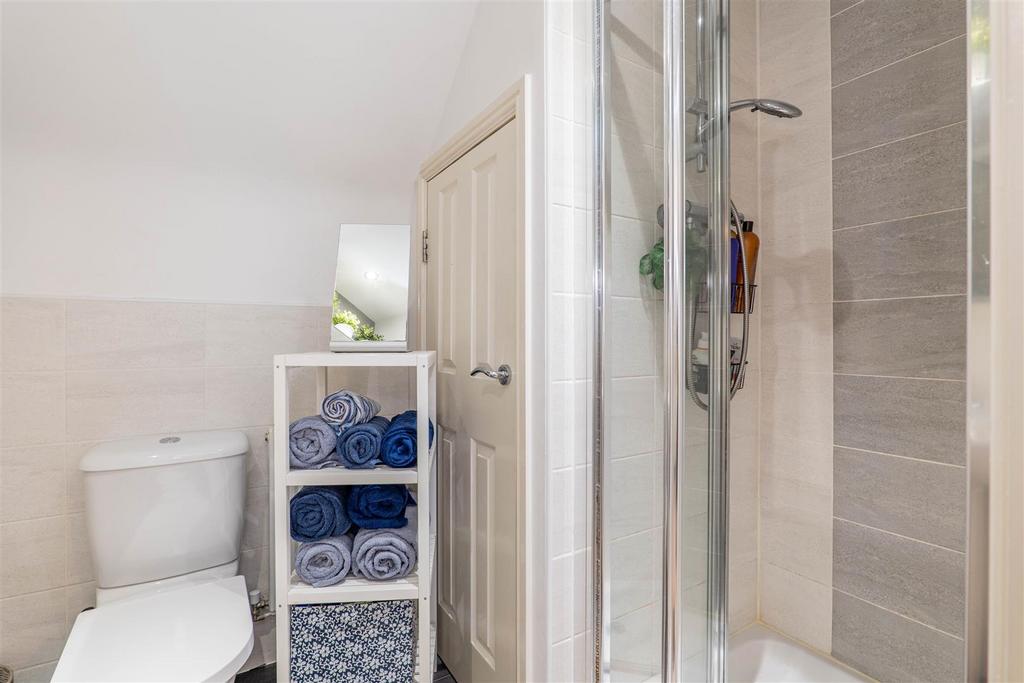 Master Bedroom Ensuite