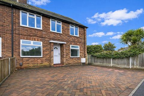 undefined, Queens Road, Snodland, ME6