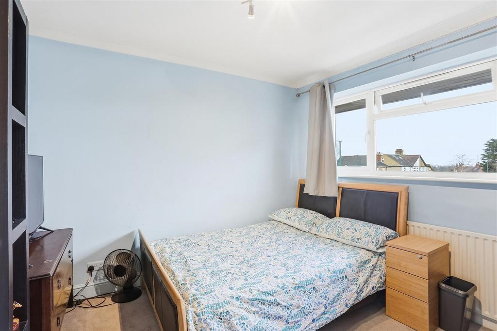 1617287413 - 35 All Saints Road, SM1 - 5.jpg