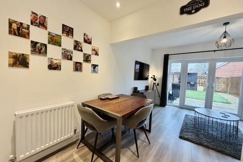3 bedroom townhouse for sale, Beddington Avenue, Didcot