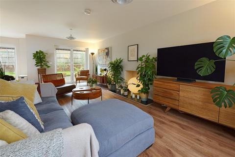 undefined, Bluebell Avenue, Littlebourne, Littlebourne