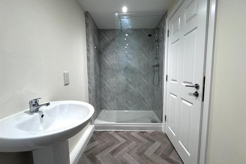 2 bedroom apartment for sale, Tarn House, Union Street, Barnsley