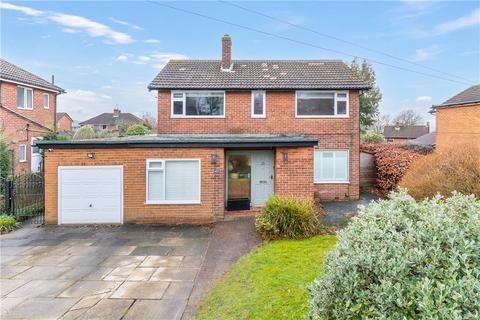4 bedroom detached house for sale - Otley Old Road, Leeds, West Yorkshire, LS16