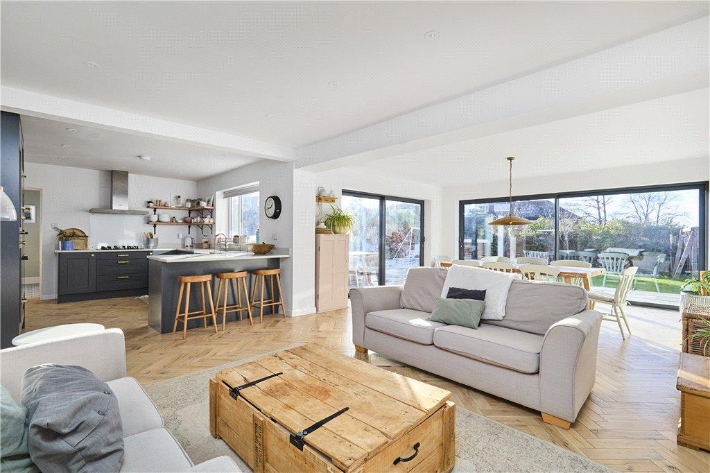 Living Kitchen