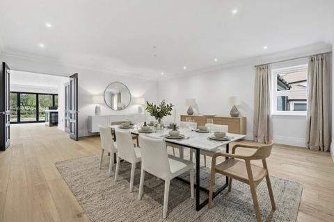 5 bedroom detached house for sale, Dagwood Lane, CM15