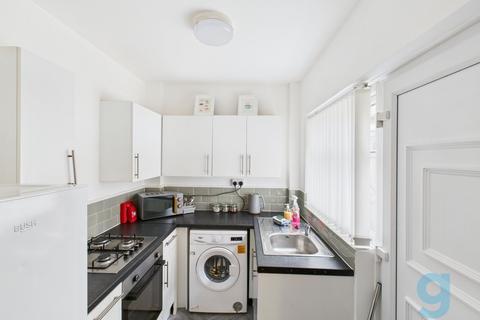 3 bedroom terraced house to rent, Renfrew Street, Liverpool, L7